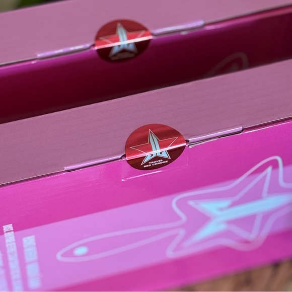 NIB Jeffree Star Red Hand Mirror - Picture 5 of 5